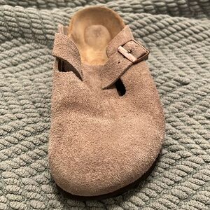 Gently used Taupe Birkenstocks Bostons size 38F